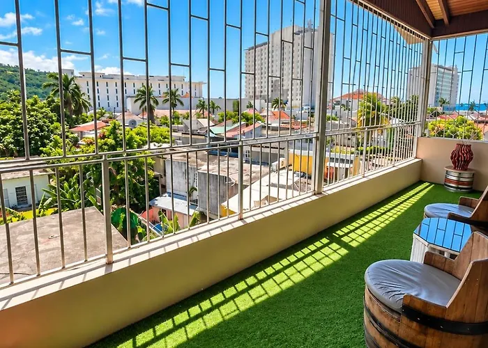 Cozy 3 Of 5 Penthouse In The Heart Of Ochi Apartment Ocho Rios